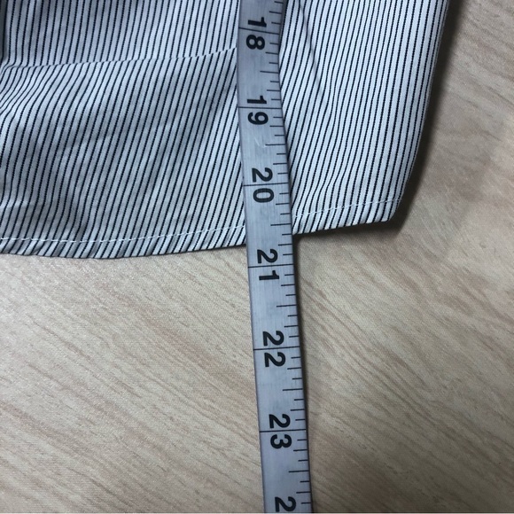 Stelen Black White Stripe Knot Front Blouse Size S NWT - Picture 5 of 6